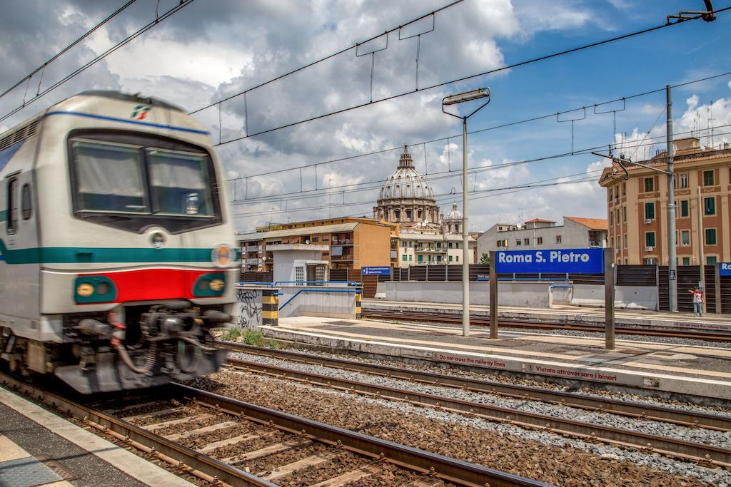 Roma Dreaming Aparthotel Bagian luar foto