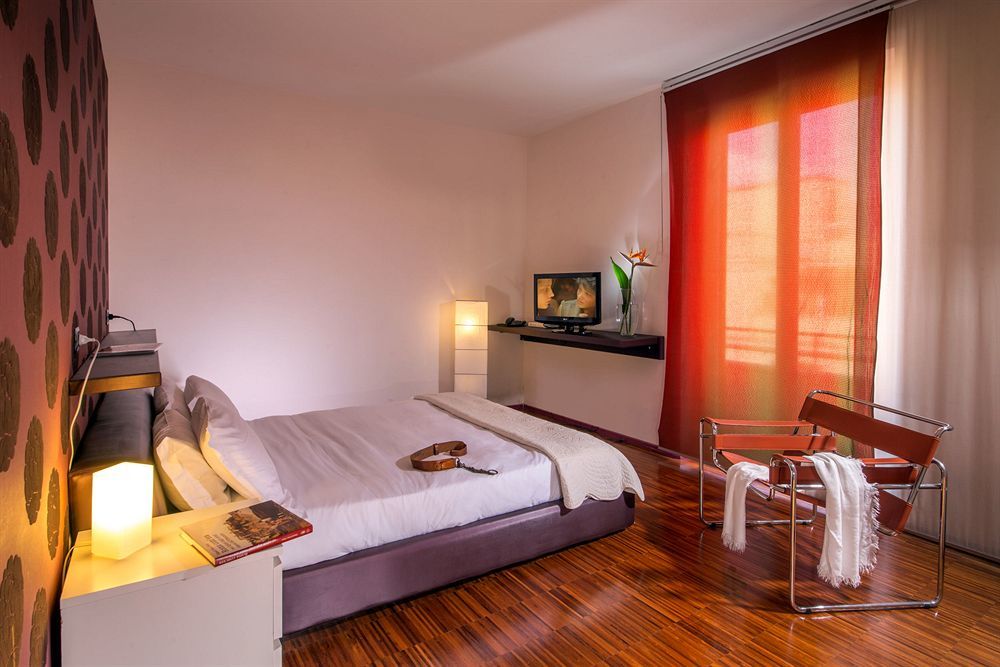 Roma Dreaming Aparthotel Bagian luar foto