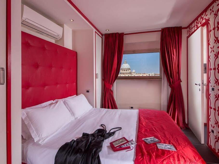 Roma Dreaming Aparthotel Bagian luar foto